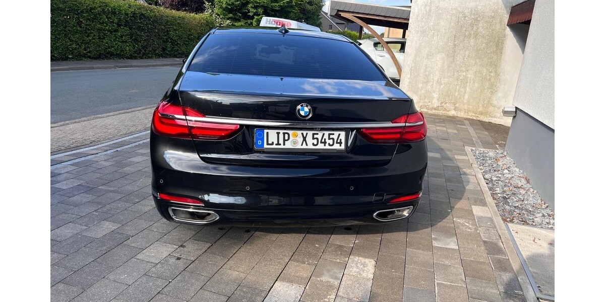 BMW 730 128.000 km 36.500 &euro; Lemgo 32657