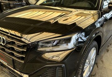 Audi Q2 29.890 km 29.200 &euro; Versmold 33775