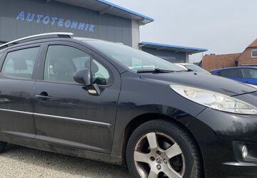 Peugeot 207 175.000 km 1.999 &euro; Lemgo 32657