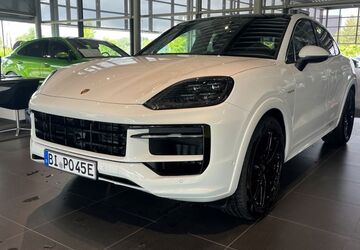 Porsche Cayenne 15.000 km 119.700 &euro; Bielefeld 33719