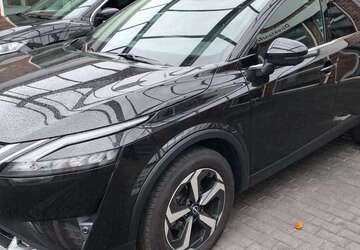 Nissan Qashqai 33.100 km 28.990 &euro; Gütersloh 33334