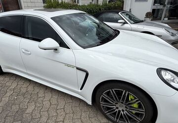 Porsche Panamera 160.000 km 31.500 &euro; Bielefeld 33699