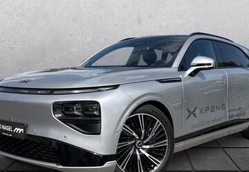 XPeng G9 6.490 km 62.890 &euro; Bielefeld 33605