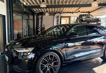 Audi Q8 12.796 km 66.895 &euro; Herford 32049