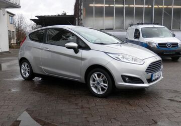 Ford Fiesta 110.404 km 6.390 &euro; Bünde 32257