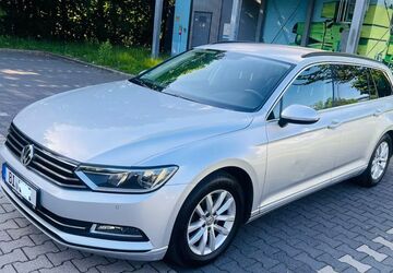 VW Passat 213.550 km 9.649 &euro; Bielefeld 33604