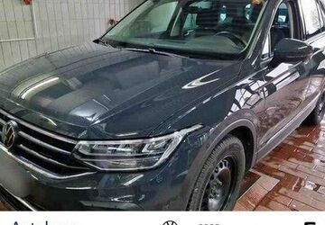 VW Tiguan 93.900 km 24.990 &euro; Bünde 32257