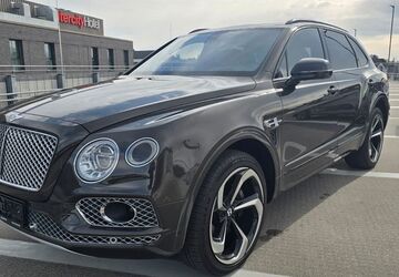 Bentley Bentayga 93.000 km 89.900 &euro; Bielefeld 33609