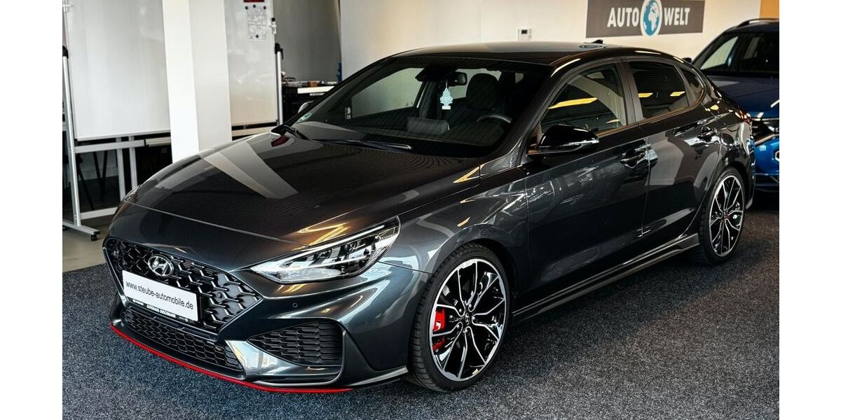 Hyundai i30 13.894 km 31.999 &euro; Herford 32051