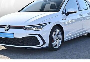 VW Golf 31.597 km 29.890 &euro; Bielefeld 33689