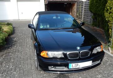 BMW 330 152.000 km 16.500 &euro; Oerlinghausen 33813