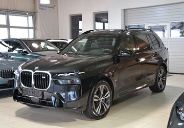 BMW X7 M60 24.748 km 91.100 &euro; Lemgo 32657