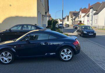Audi TT 147.000 km 7.700 &euro; Herford 32049