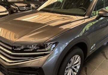 VW Touareg 22.300 km 57.000 &euro; Versmold 33775