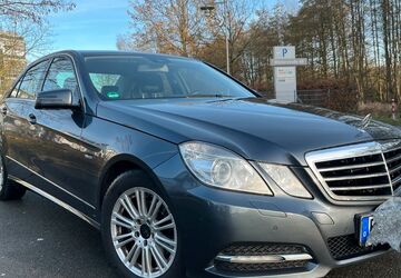 Mercedes-Benz E 200 265.500 km 4.800 &euro; Bielefeld 33659