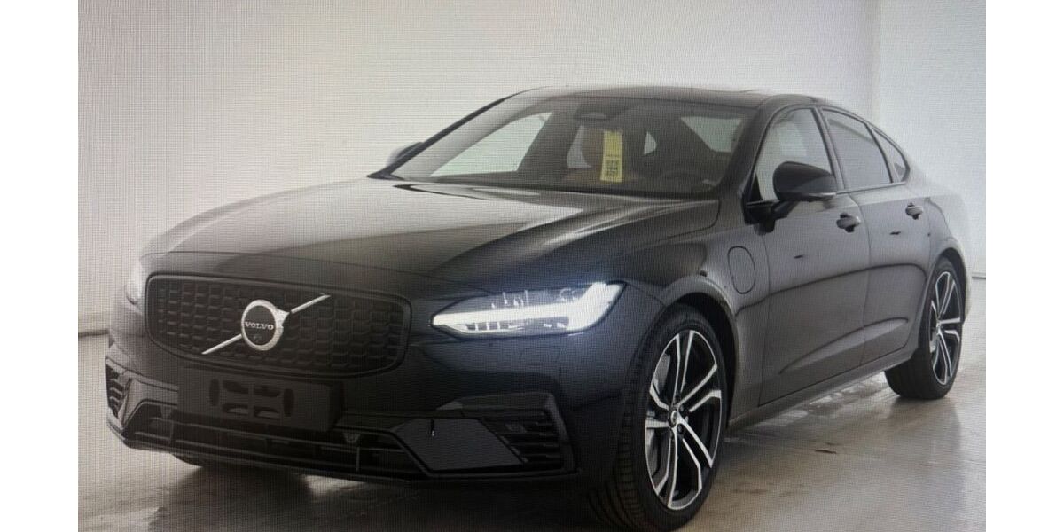 Volvo S90 32.515 km 43.900 &euro; Bad Rothenfelde 49214