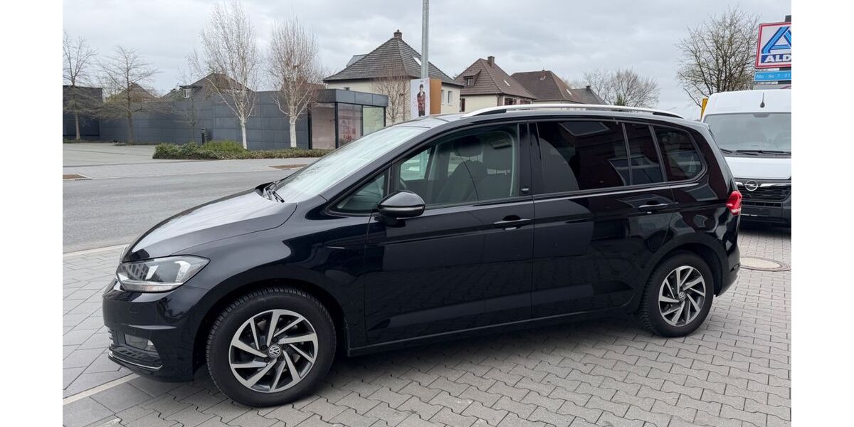 VW Touran 147.000 km 12.999 &euro; Rheda-Wiedenbrück 33378