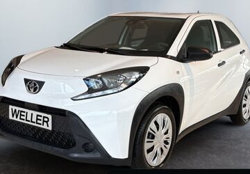 Toyota Aygo (X) 16.164 km 13.880 &euro; Bielefeld 33609
