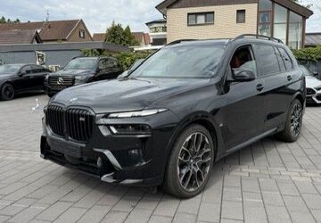 BMW X7 4.722 km 107.999 &euro; Bielefeld 33609