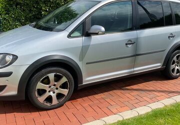 VW Touran 292.000 km 6.500 &euro; Bielefeld 33605