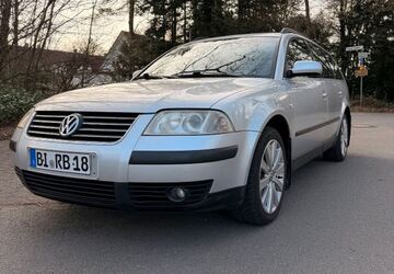 VW Passat Variant 301.500 km 1.990 &euro; Bielefeld 33649