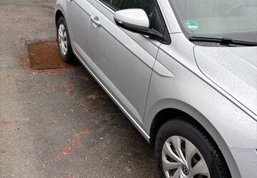 VW Polo 92.000 km 13.400 &euro; Detmold 32760