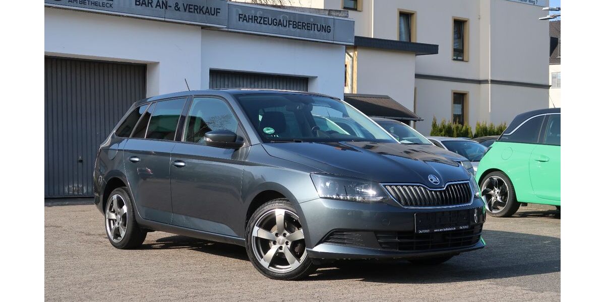 Skoda Fabia 129.941 km 8.950 &euro; Bielefeld 33617