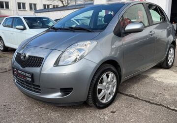 Toyota Yaris 154.000 km 3.450 &euro; Lage 32791