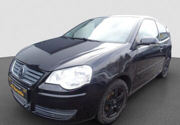 VW Polo 181.555 km 2.999 &euro; Löhne 32584