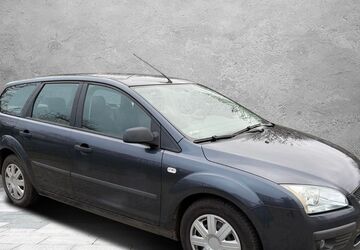 Ford Focus 149.000 km 2.200 &euro; Detmold 32758