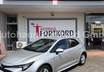 Toyota Corolla 29.980 km 17.380 &euro; Bielefeld 33689