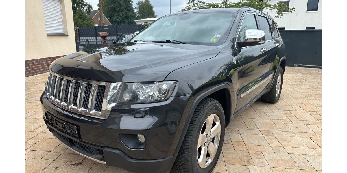Jeep Grand Cherokee 172.963 km 14.900 &euro; Versmold 33775