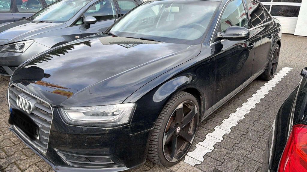 Audi A4 146.000 km 8.495 &euro; Bielefeld 33647