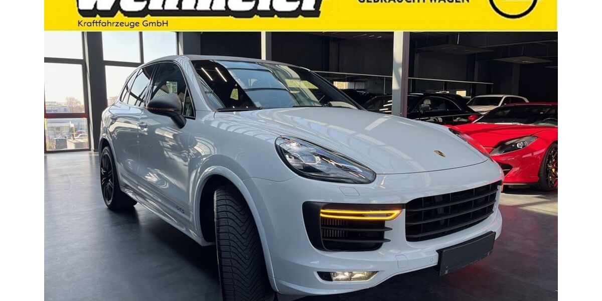Porsche Cayenne 165.000 km 36.900 &euro; Bielefeld 33647
