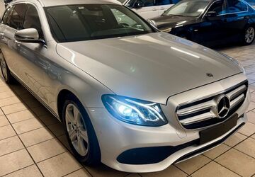 Mercedes-Benz E 220 121.800 km 22.800 &euro; Bielefeld 33613