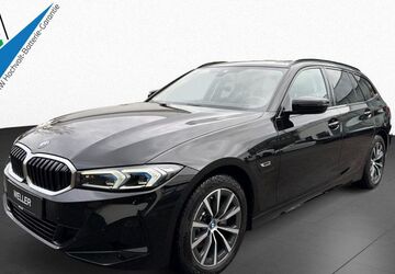 BMW 330 32.258 km 33.260 &euro; Bad Salzuflen 32108