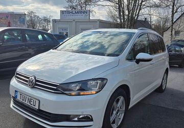 VW Touran 203.000 km 8.990 &euro; Bielefeld 33647