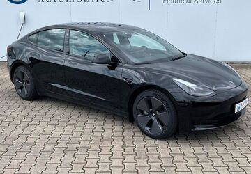 Tesla Model 3 36.800 km 29.990 &euro; Bielefeld 33607