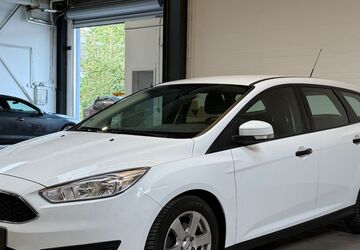 Ford Focus 51.500 km 7.490 &euro; Bielefeld 33649