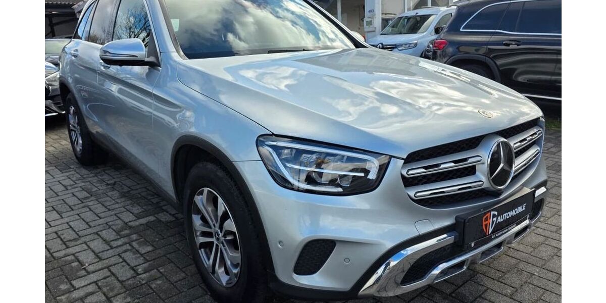 Mercedes-Benz GLC 220 98.900 km 33.800 &euro; Bielefeld 33659