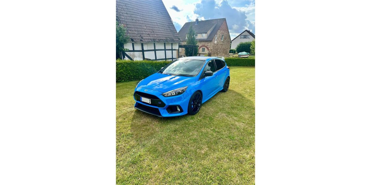 Ford Focus 135.442 km 28.999 &euro; Bad Salzuflen 32108