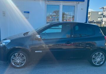 Renault Clio 96.000 km 4.450 &euro; Gütersloh 33330