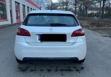 Peugeot 308 130.400 km 5.700 &euro; Gütersloh 33332