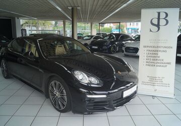 Porsche Panamera 112.381 km 44.900 &euro; Bielefeld 33659