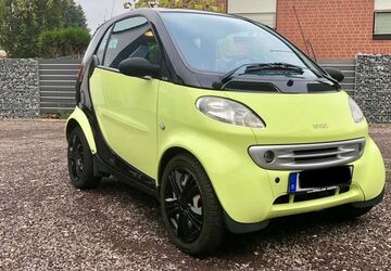 Smart ForTwo 106.000 km 1.500 &euro; Löhne 32584