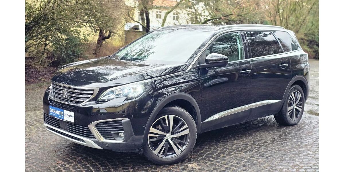 Peugeot 5008 77.500 km 16.190 &euro; Borgholzhausen 33829