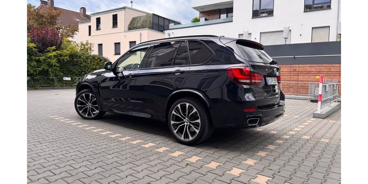 BMW X5 134.000 km 33.900 &euro; Bielefeld 33602
