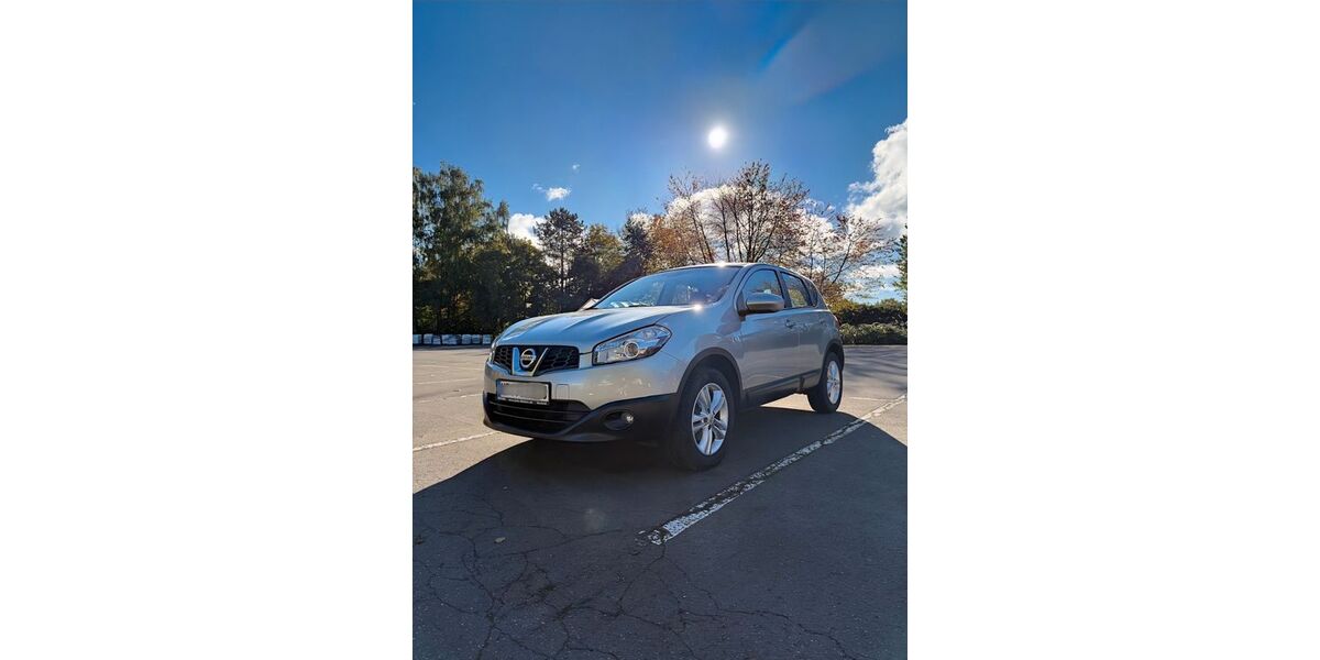 Nissan Qashqai 136.000 km 7.350 &euro; Herford 32051