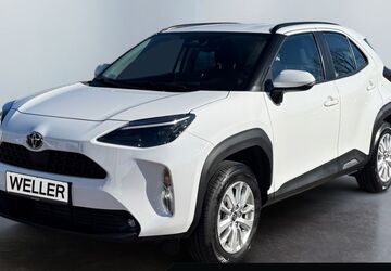 Toyota Yaris Cross 8.098 km 25.490 &euro; Bielefeld 33609