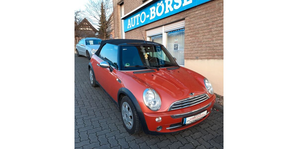 Mini ONE 204.125 km 3.000 &euro; Detmold 32758
